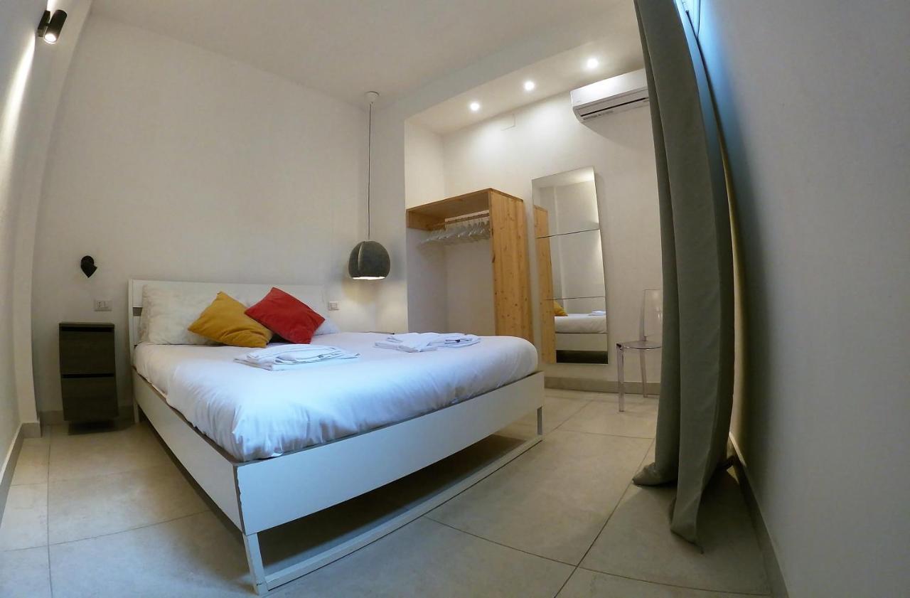 Casa Abbatuzzu Lejlighed Acireale Eksteriør billede