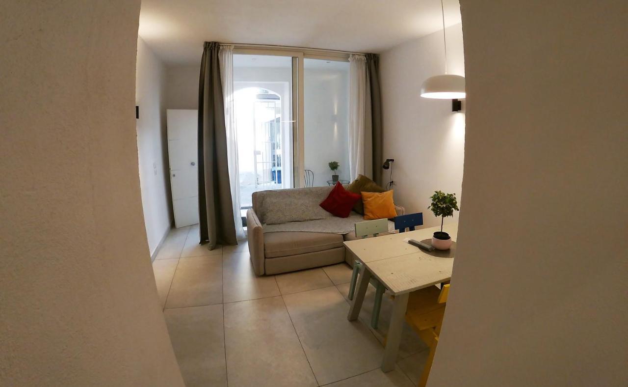 Casa Abbatuzzu Lejlighed Acireale Eksteriør billede